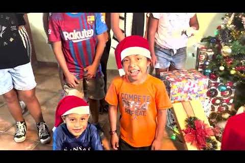 ¡Feliz Navidad y Prospero Año Nuevo!